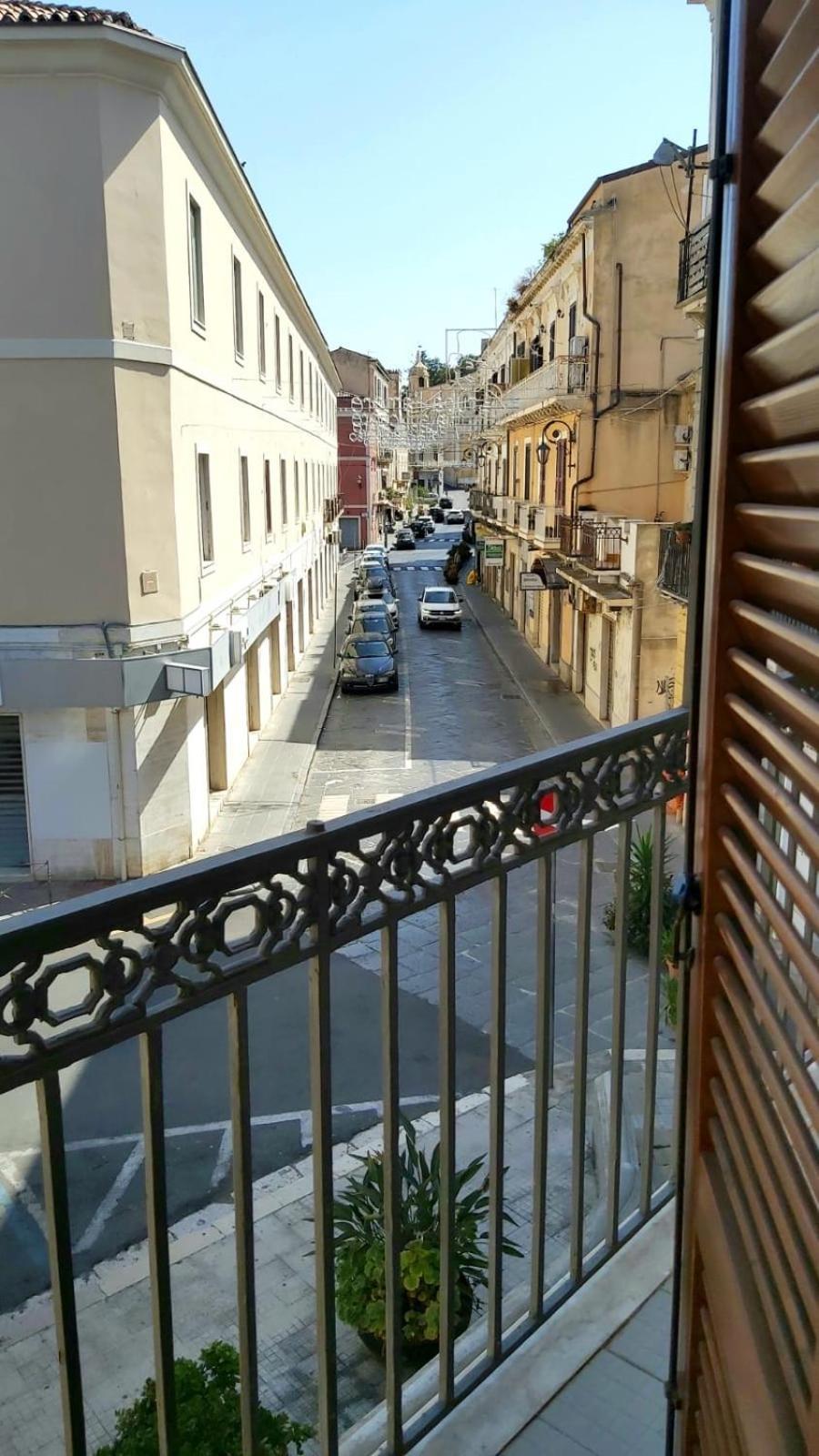 B&B I Viaggi Di Edo Crotone Dış mekan fotoğraf