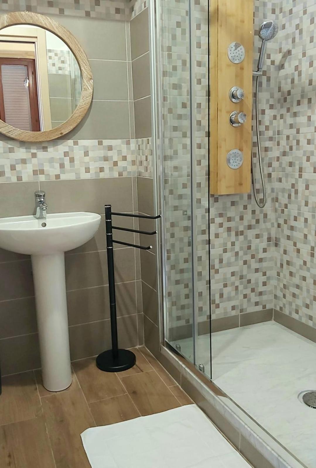 B&B I Viaggi Di Edo Crotone Dış mekan fotoğraf